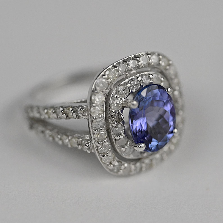 Exquisite Tanzanite and Diamond Ring in White Gold | 3.5 CTW Tanzanite | 1.5 CTW Diamonds | Size 7.5