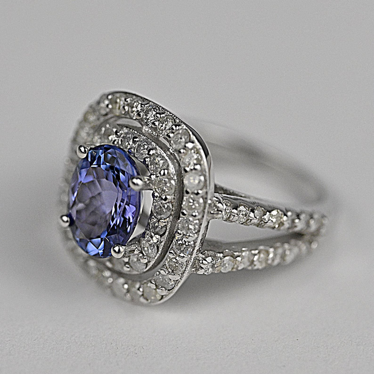 Exquisite Tanzanite and Diamond Ring in White Gold | 3.5 CTW Tanzanite | 1.5 CTW Diamonds | Size 7.5